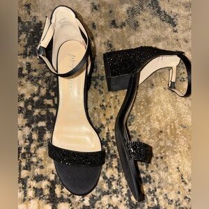 Betsy Johnson Hanna (Mari) chunky heel sandals rhinestone sandals 8

Bin 1